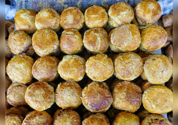 Sweet Kashmiri Kulcha (Large Size) - Image 3